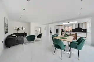3 Hill Road, photo 2