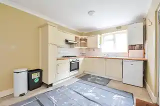 3 Howson Road, photo 4