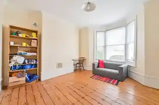 3 Howson Road, photo 3