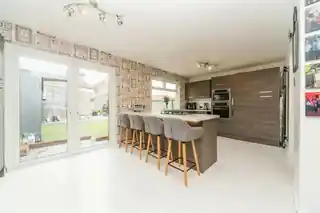 3 Hunters Road, photo 3