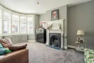 3 Leigh Gardens, photo 2