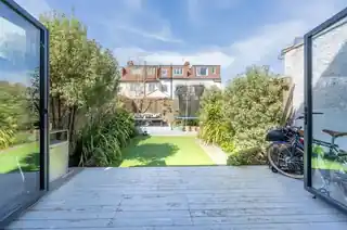 3 Leigh Gardens, photo 3