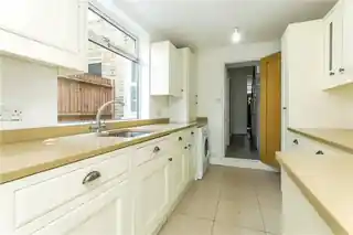 3 Mansfield Road, photo 2