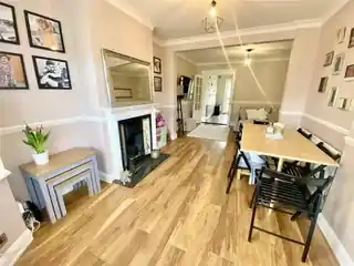 3 Maple Crescent, photo 3