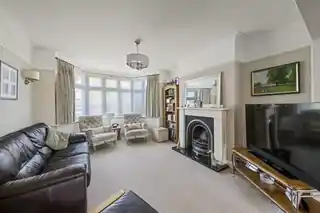 3 Mayfair Avenue, photo 2