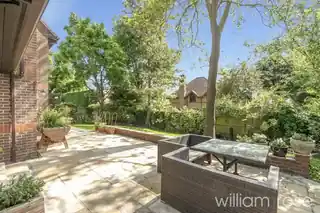 3 Mellish Gardens, photo 4
