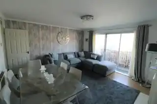 3, Morrison House, High Street, photo 3