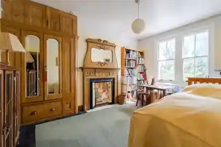 3 Normanhurst Road, photo 4
