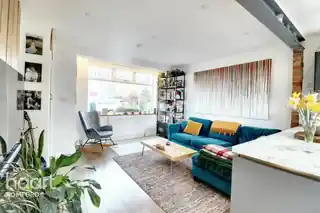 3 Recreation Avenue, photo 4