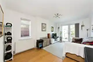 3 Shore Close, photo 3