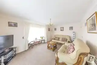 3 Stocker Gardens, photo 2