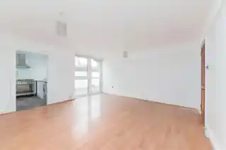 3 Surr Street, photo 4