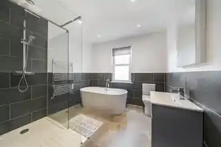 3 Westcroft Road, photo 3