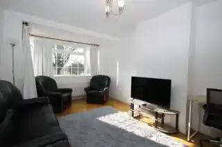 3 Windsor Avenue, photo 4