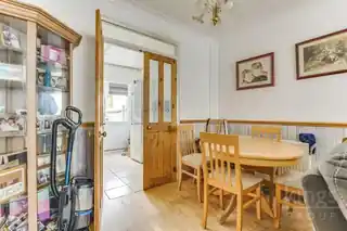 30 Balmoral Road, photo 4