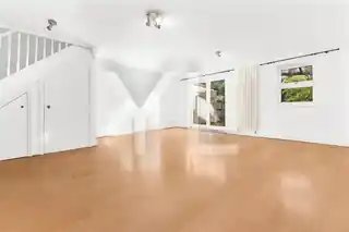 30 Basevi Way, photo 2