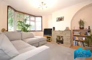 30 Bawtry Road, photo 2