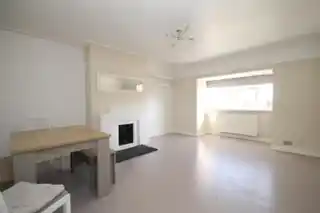 30, Beechwood Court, West Street Lane, photo 2