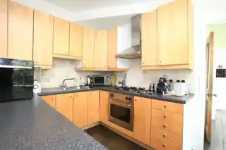 30 Courtenay Street, photo 2
