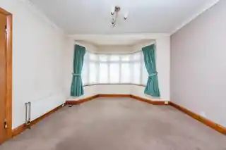 30 Cranmer Close, photo 4