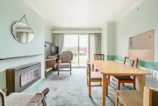 30 Dahlia Gardens, photo 4