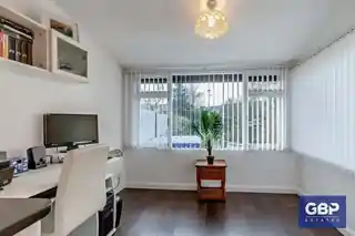 30 Gresham Drive, photo 4