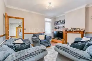 30 Gresham Road, photo 2