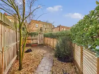 30 Kenley Road, photo 2