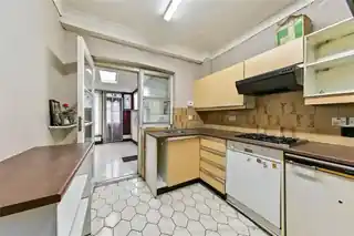 30 Marksbury Avenue, photo 4