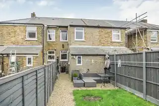 30 New Road, photo 3