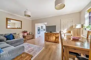 30 Parsonage Road, photo 4