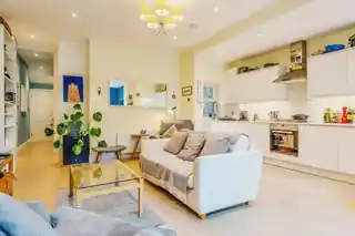 30 Ravenstone Street, photo 3