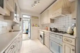 30 Southway, photo 3