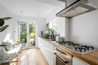 30 St Margarets Road, photo 4