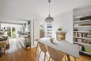30 St Margarets Road, photo 3