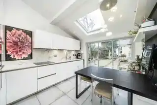 30 Victoria Road, photo 3
