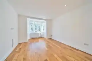 30 Woodford Place, photo 4