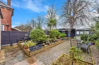 307 Porters Avenue, photo 2
