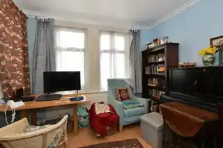 309 Chingford Road, photo 2