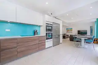 31 Anlaby Road, photo 3