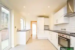 31 Baronsmere Road, photo 2