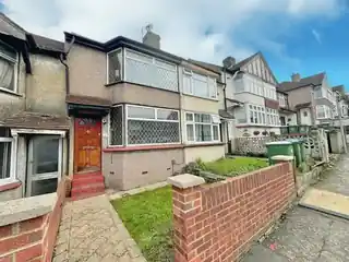 31 Brigstock Road, photo 2