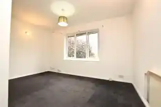 31 Capstan Close, photo 2