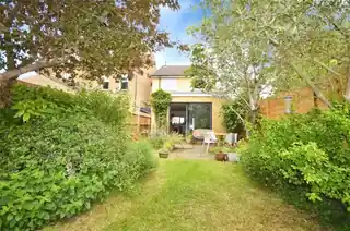 31 Cedar Avenue, photo 2