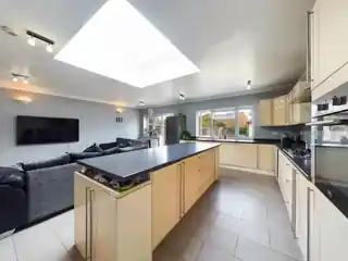 31 Coniston Way, photo 3