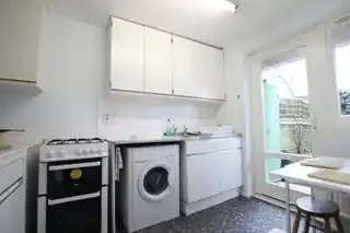 31 Cressfield Close, photo 2