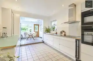 31 Eastwood Road, photo 3