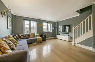 31 Eaton Drive, photo 2