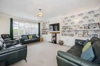 31 Farwell Road, photo 2