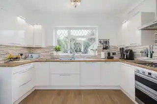31 Farwell Road, photo 4
